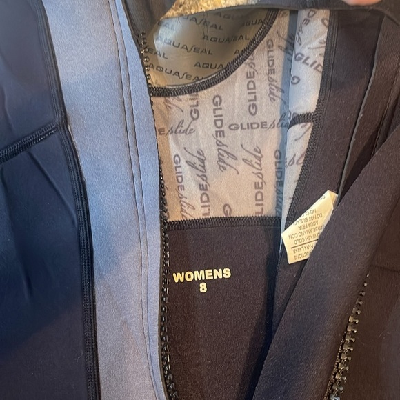 HO Watersports neoprene wetsuit spring shorty women’s size 8 worn only once - Picture 5 of 8